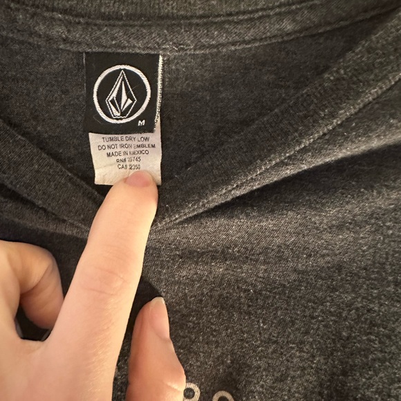 Volcom Tee - Picture 4 of 5